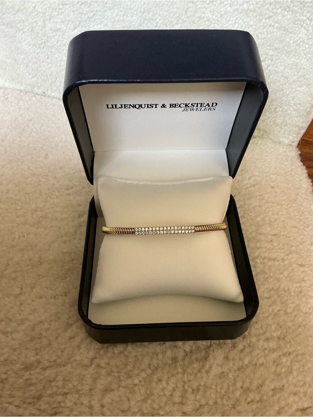 ITALIAN DESIGNER AFARIN 18K YELLOW GOLD DIAMOND FLEXIBLE BAR CUFF BRACELET